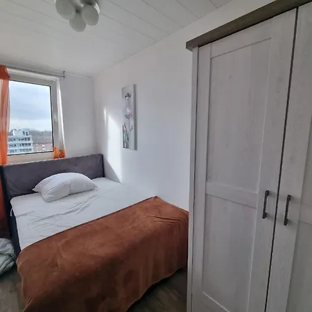 - Traumhafter Seeblick Apartman